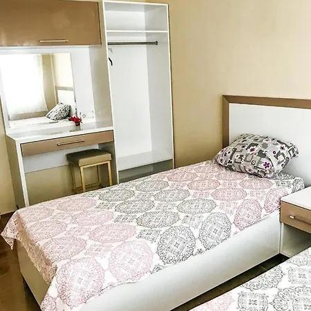 Ileri * グムルドゥル