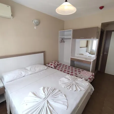 Ileri * グムルドゥル