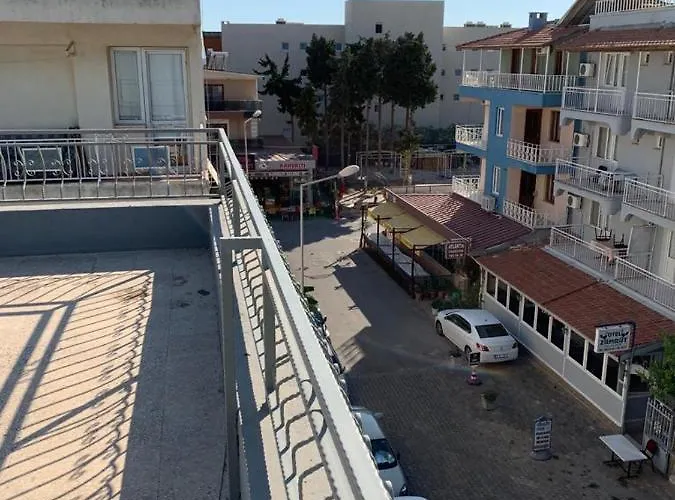 Ileri Hotell