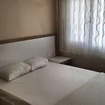Ileri Szálloda *